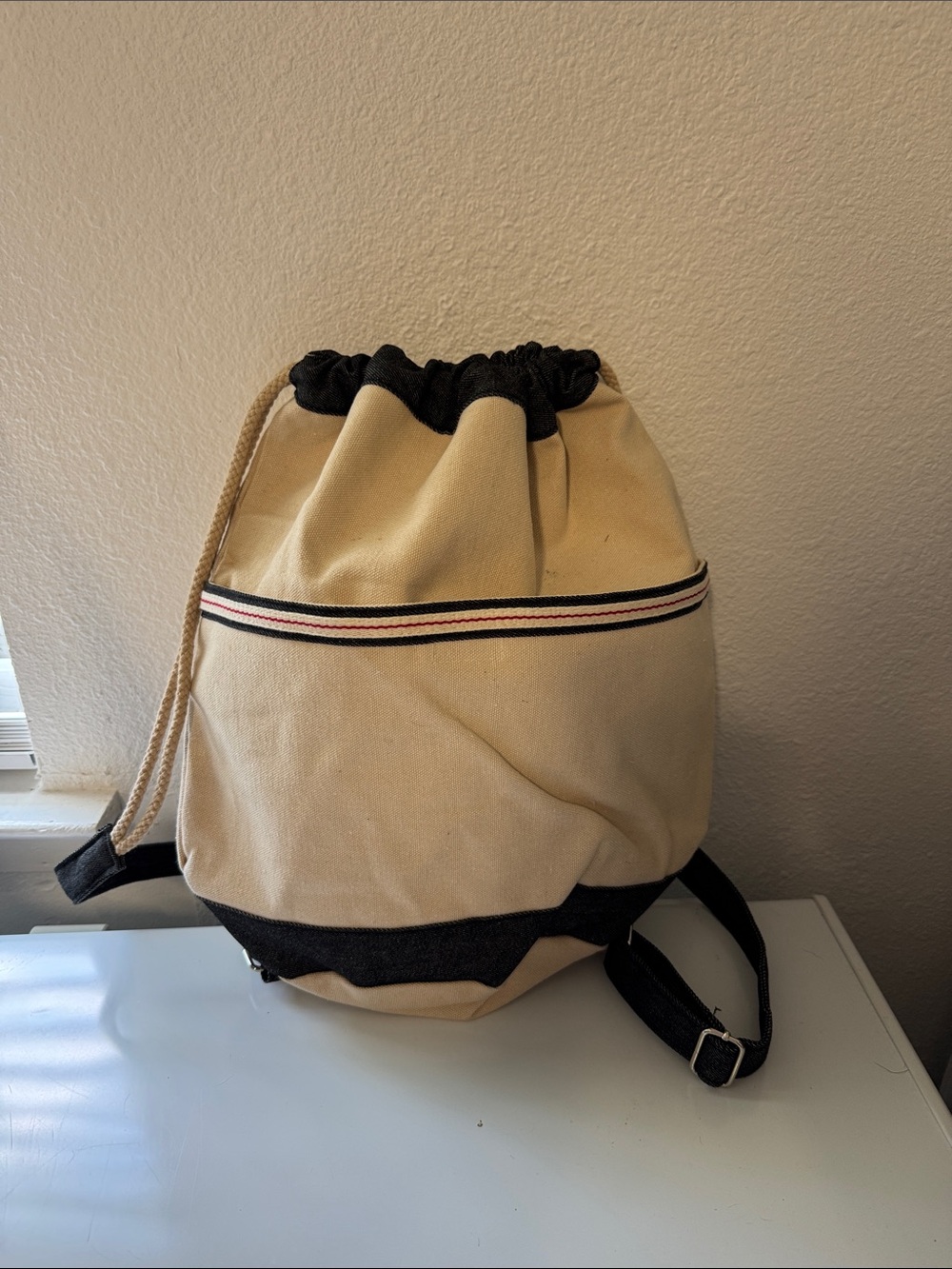 Cherokee Cream Canvas Drawstring Backpack with denim blue Trim VINTAGE